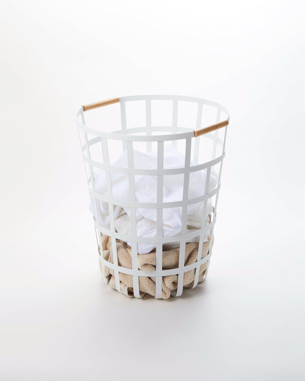 Panier en fil métallique (18